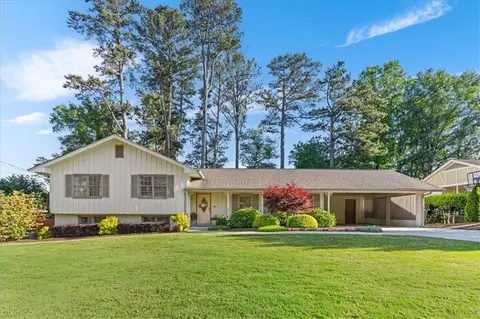 3130 Greenwood Trl SE, Marietta, GA 30067