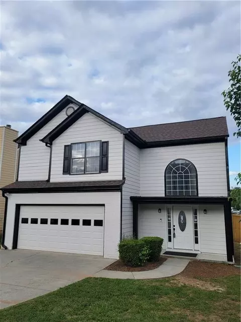 2427 Stancrest Ln, Lawrenceville, GA 30044