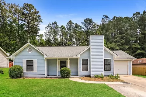 10382 Candlelight Rd, Jonesboro, GA 30238