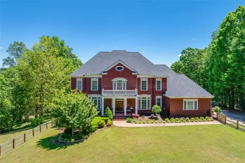 568 Barron Dr, Commerce, GA 30529