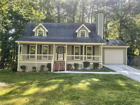 6528 River Glen Dr, Riverdale, GA 30296