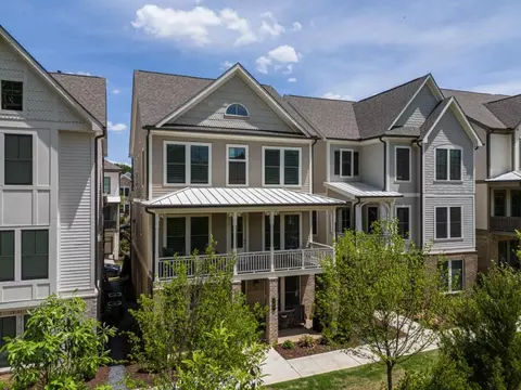 640 Lewis Pl, Alpharetta, GA 30009