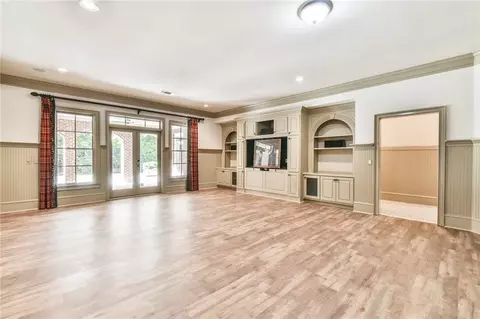 Living - 2433 Thurleston Ln, Duluth, GA 30097 photo 18 of 22