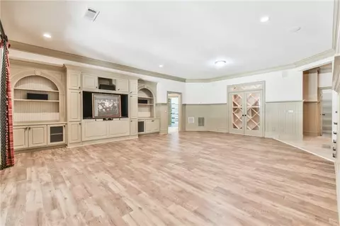 Living - 2433 Thurleston Ln, Duluth, GA 30097 photo 19 of 22