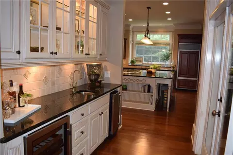 Kitchen - 2433 Thurleston Ln, Duluth, GA 30097 photo 6 of 8