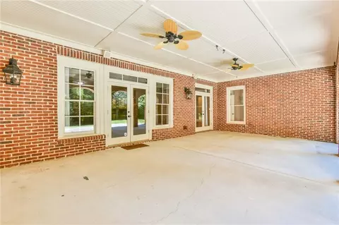 Exterior - 2433 Thurleston Ln, Duluth, GA 30097 photo 5 of 9