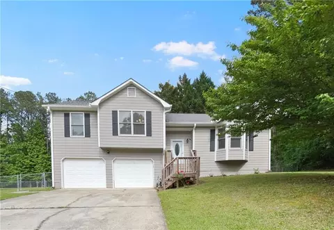 140 Oak Landing Ct, Douglasville, GA 30134