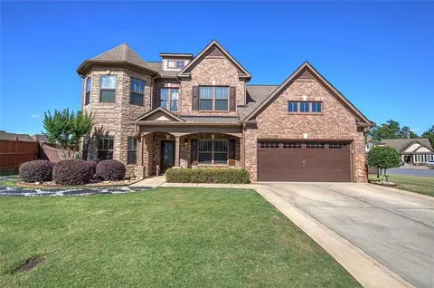 7 Creekview Dr SE, Cartersville, GA 30120