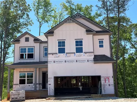 346 Laurel Cove Dr, Hoschton, GA 30548