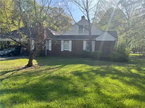 5096 East St, Forest Park, GA 30297
