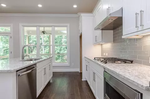 2451 Siskin Square Rd, Duluth, GA 30096 photo 5