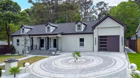 105 Robinhood Dr, Woodstock, GA 30188