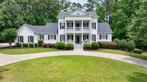 270 Tarragon Dr, Fayetteville, GA 30215