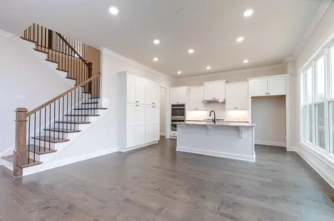 2411 Siskin Square Rd, Duluth, GA 30096
