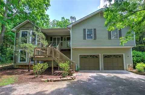 19 Idlewood Dr NW, Cartersville, GA 30121