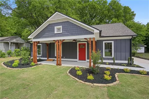 131 Jackson Cir SE, Marietta, GA 30060