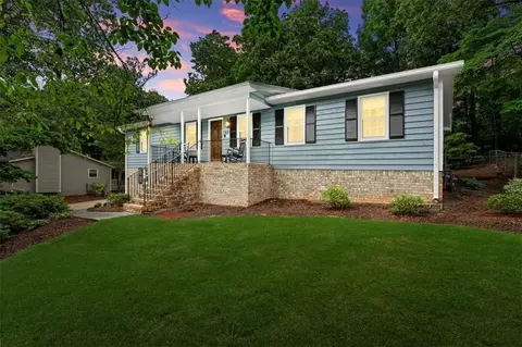 1621 Rex Dr, Marietta, GA 30066