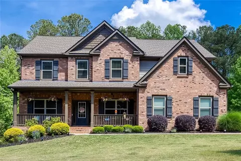 405 Saint Regis Dr, Oxford, GA 30054