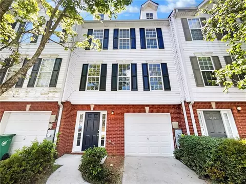 5691 Strathmoor Manor Cir, Lithonia, GA 30058