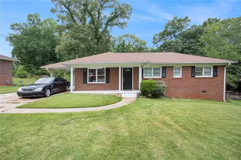 4220 Welbron Dr, Decatur, GA 30035