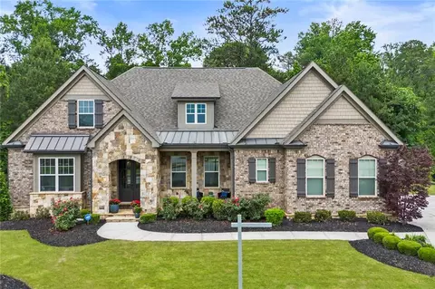 751 Creekside Bnd, Alpharetta, GA 30004
