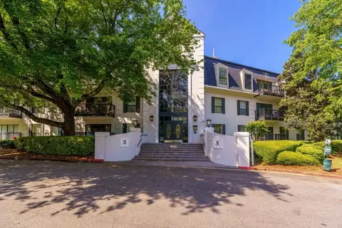 3303 Pine Heights Dr, Atlanta, GA 30324