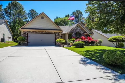1521 Dillard Heights Dr, Bethlehem, GA 30620
