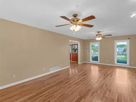 60 Melody Dr, Covington, GA 30014 photo 9