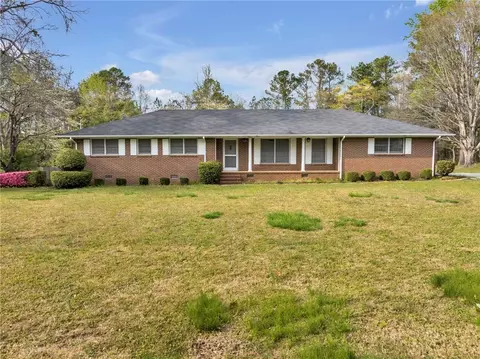 6380 Rockview Way, Lithonia, GA 30038