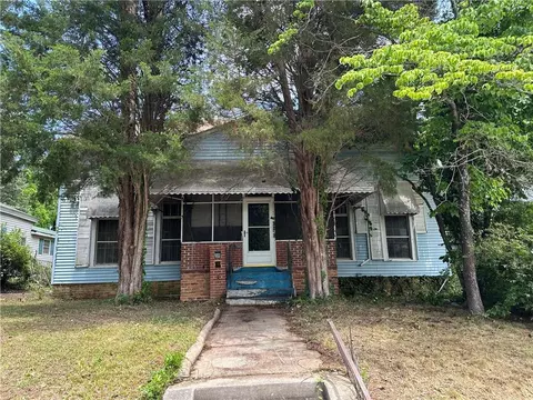 1745 1st Ave, Macon, GA 31201