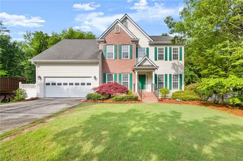 911 Adah Ln, Lawrenceville, GA 30043