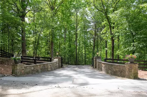 1325 Summit Rd, Milton, GA 30004 photo 11