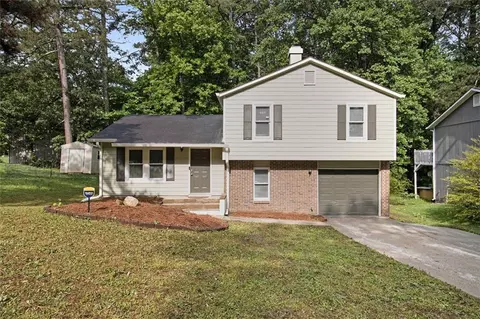 3237 Brisbane Way, Lithonia, GA 30038