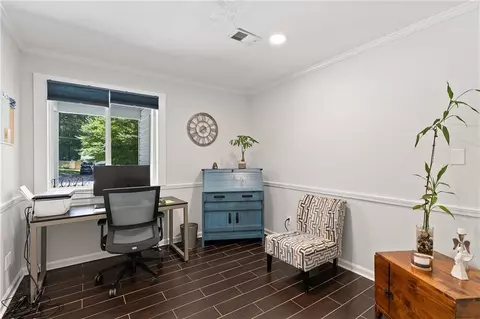 3925 Glenaire Ct, Duluth, GA 30096 photo 17