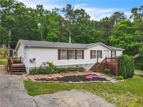 259 Holly Springs Rd NE, White, GA 30184