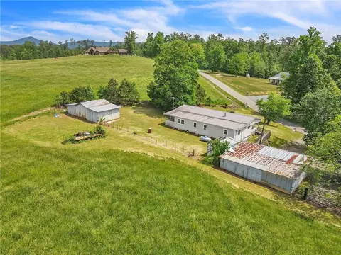 1351 Evans Rd, Jasper, GA 30143