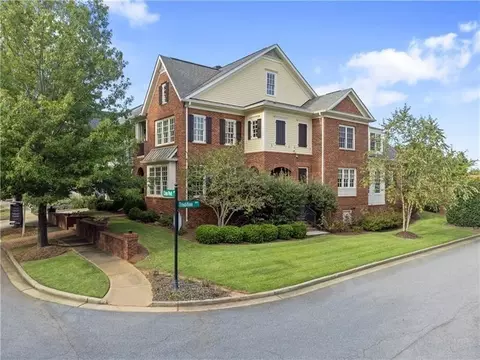 920 Cross Park Dr NW, Marietta, GA 30064