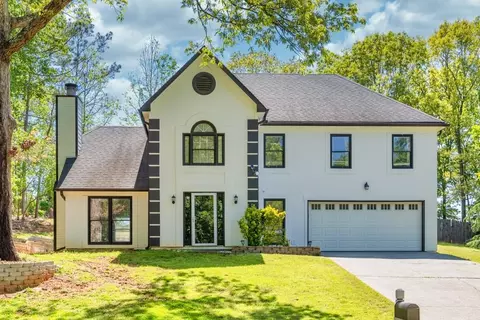 945 SW Brookmont Dr SW, Marietta, GA 30064