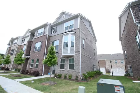 2715 La Rive Dr, Duluth, GA 30097 photo 2