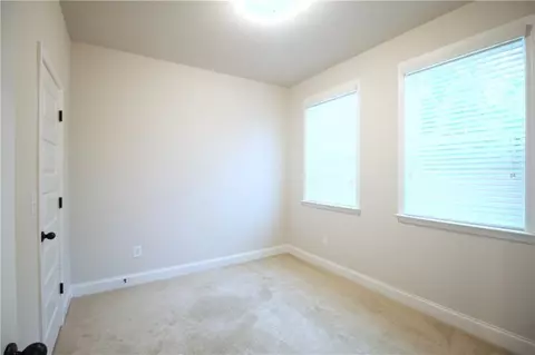 2715 La Rive Dr, Duluth, GA 30097 photo 4