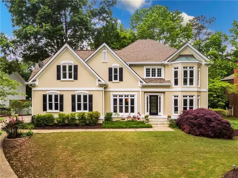 4515 Club House Dr, Marietta, GA 30066