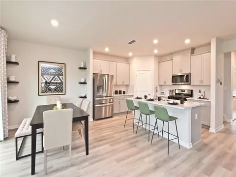 84 Dew Lake Ct, Grayson, GA 30017