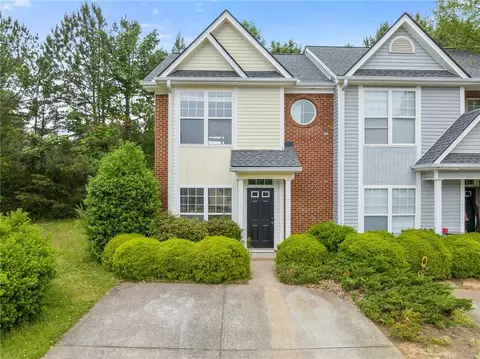 52 Pearl Chambers Ct, Dawsonville, GA 30534