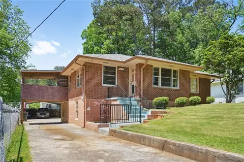 2867 Sylvan Rd, East Point, GA 30344