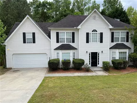 203 Towler Shoals Dr, Loganville, GA 30052