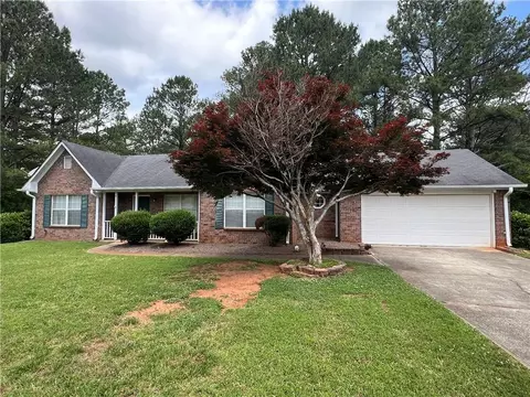 312 Creek Side Ct, Mcdonough, GA 30252