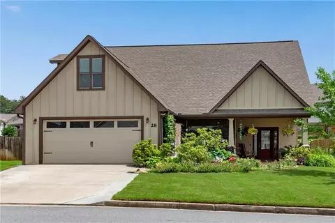 28 Darby Ln, Adairsville, GA 30103