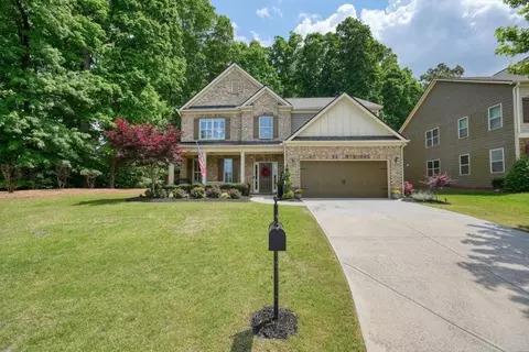 5615 Aspen Dr, Cumming, GA 30040