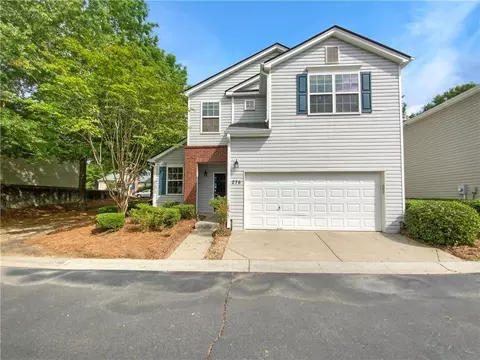 276 Hiawassee Dr, Woodstock, GA 30188