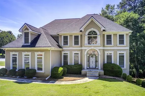 5408 E Saddleridge Ln, Lithonia, GA 30038